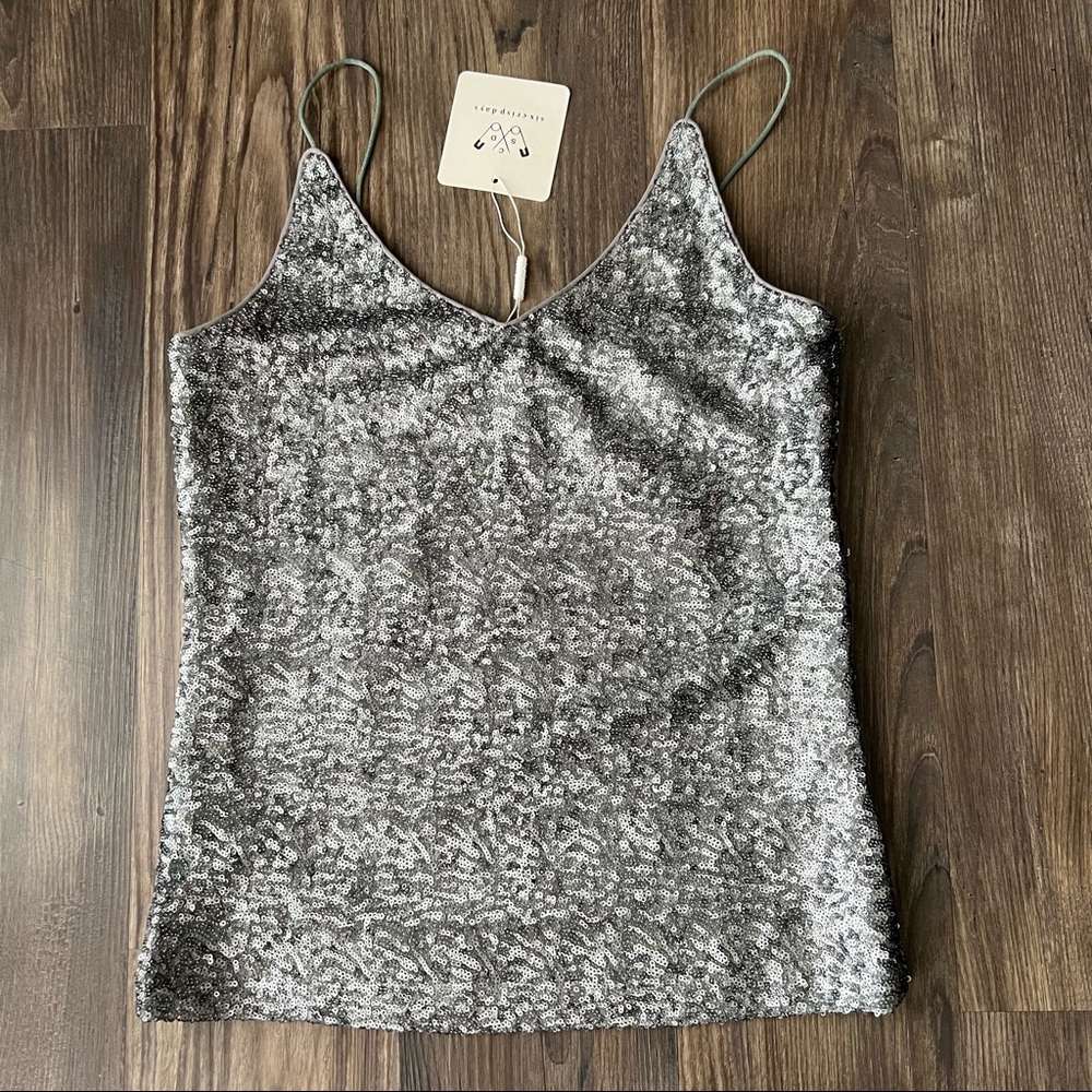 Six Crisp Days NWT Sequin Camisole - Picture 3 of 14